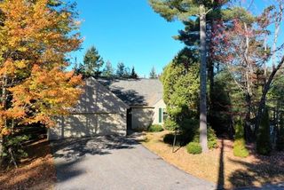 16 Clover Lane, New London, NH 03257