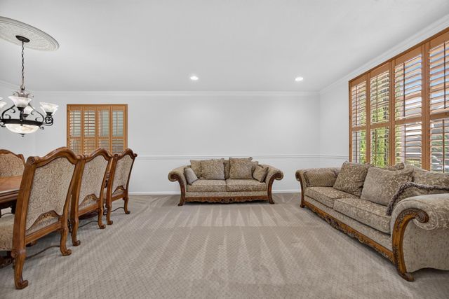 3019 Palmate Way, Sacramento, CA 95834