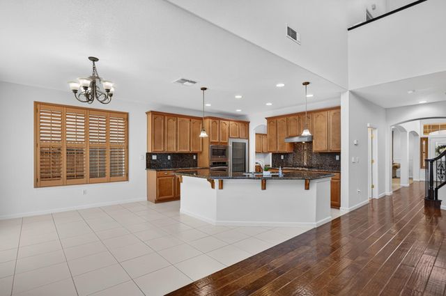 3019 Palmate Way, Sacramento, CA 95834