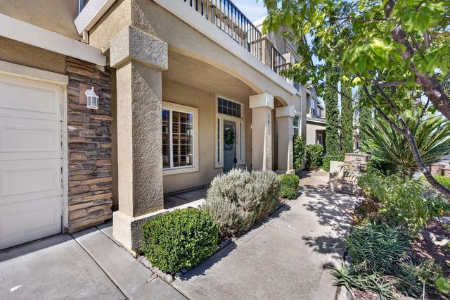 3019 Palmate Way, Sacramento, CA 95834