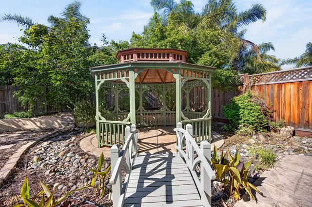 3019 Palmate Way, Sacramento, CA 95834