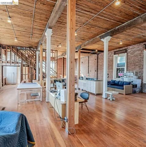 1649 12th Avenue, Oakland, CA 94606