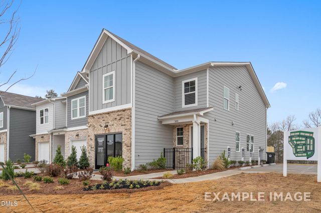 89 Chancellor Drive, Lillington, NC 27546