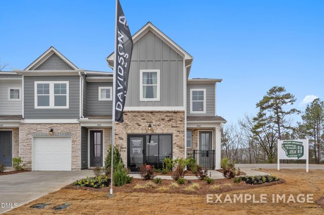 89 Chancellor Drive, Lillington, NC 27546