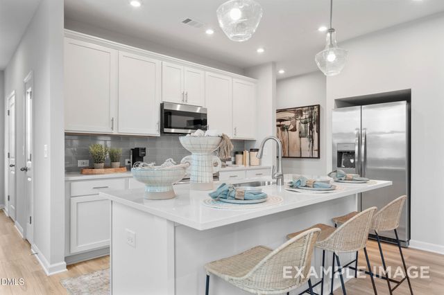 89 Chancellor Drive, Lillington, NC 27546