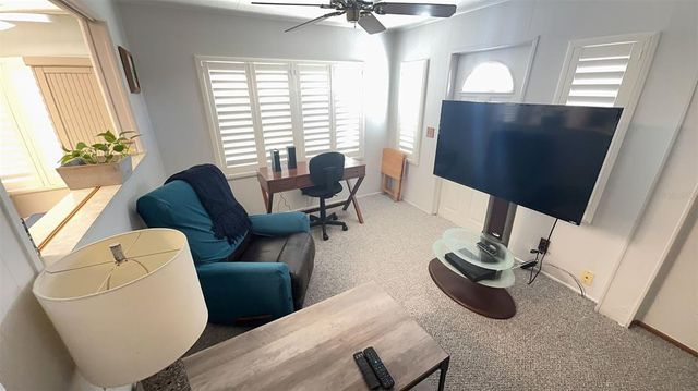 4851 W GANDY BOULEVARD B12L28, Tampa, FL 33611