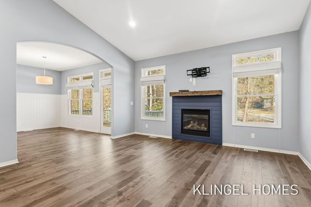 16480 Springvale Court 55, Ferrysburg City, MI 49456