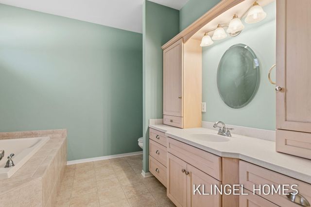 16480 Springvale Court 55, Ferrysburg City, MI 49456