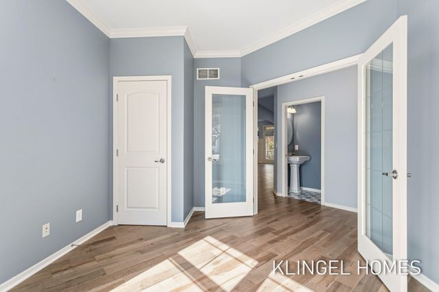 16480 Springvale Court 55, Ferrysburg City, MI 49456