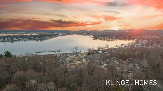 16480 Springvale Court 55, Ferrysburg City, MI 49456