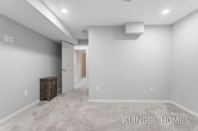 16480 Springvale Court 55, Ferrysburg City, MI 49456