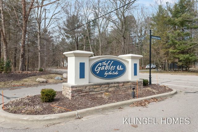 16480 Springvale Court 55, Ferrysburg City, MI 49456