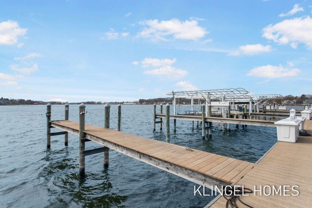 16480 Springvale Court 55, Ferrysburg City, MI 49456