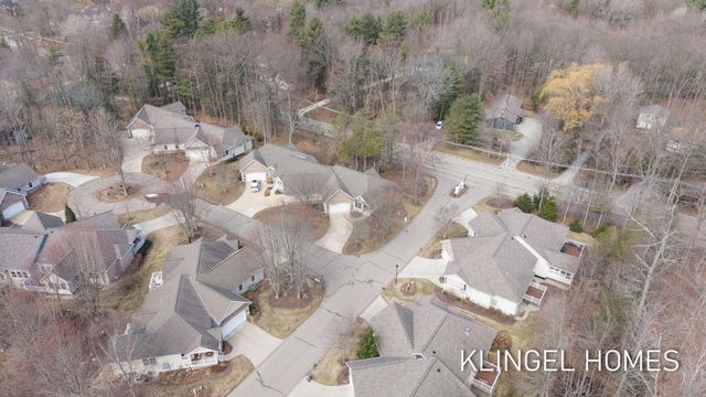 16480 Springvale Court 55, Ferrysburg City, MI 49456