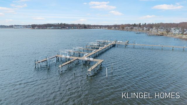 16480 Springvale Court 55, Ferrysburg City, MI 49456