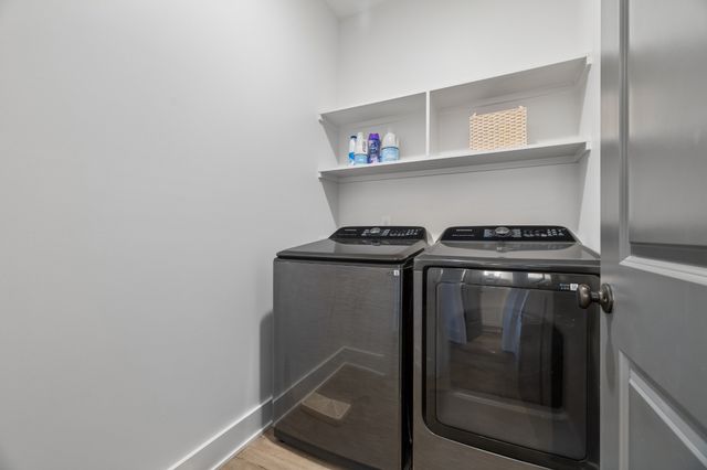 102 Oak Hill Dr, Portland, TN 37148