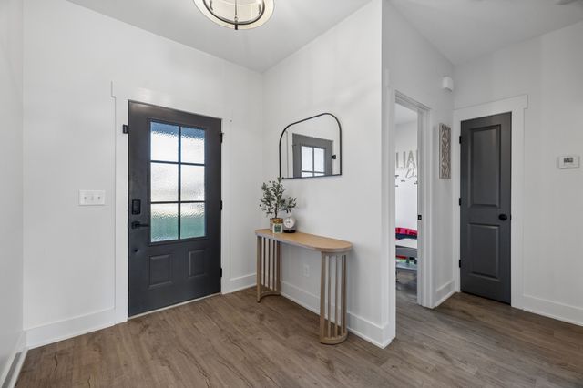 102 Oak Hill Dr, Portland, TN 37148