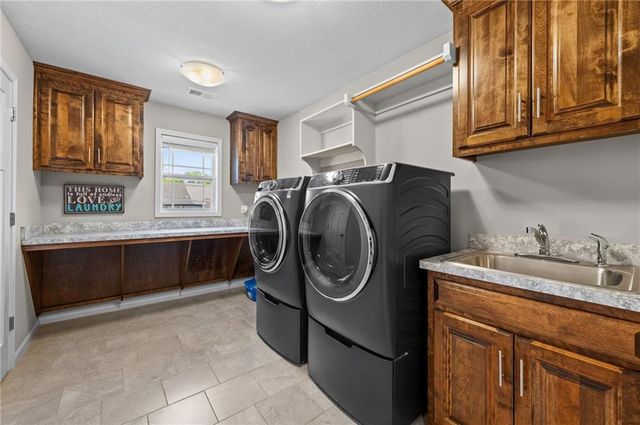 12740 N Imperial Drive, Platte City, MO 64079