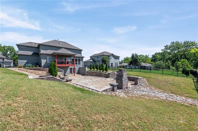 12740 N Imperial Drive, Platte City, MO 64079
