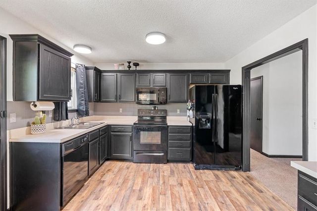 114 NW 114th Terrace, Kansas City, MO 64155
