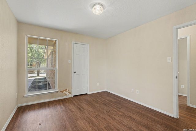 6419 Ithaca, San Antonio, TX 78239