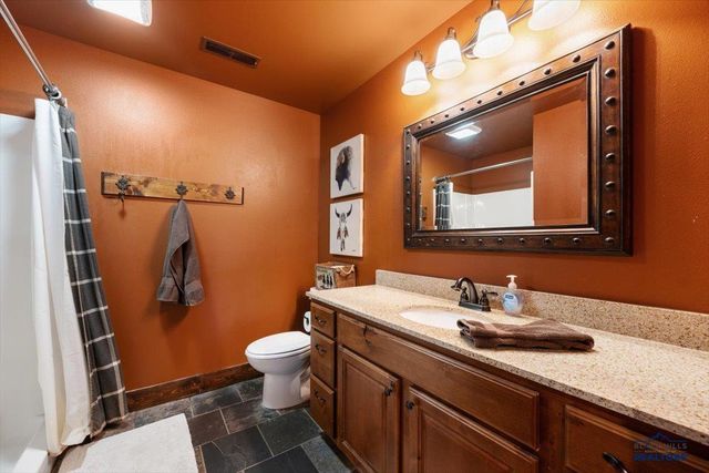 21158 GILDED MOUNTAIN RD, Lead, SD 57754