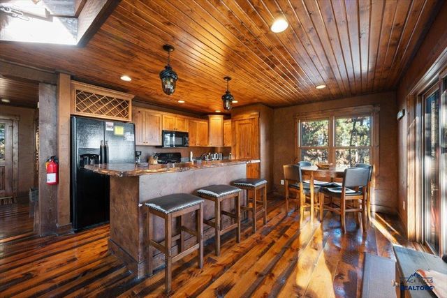 21158 GILDED MOUNTAIN RD, Lead, SD 57754