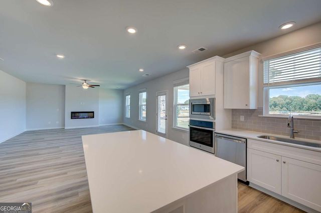640 Leafy Branch Way, Mcdonough, GA 30253