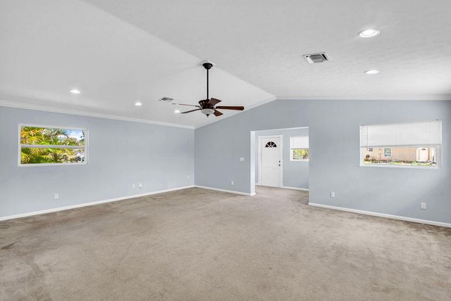 614 SE Flamingo Avenue, Stuart, FL 34996