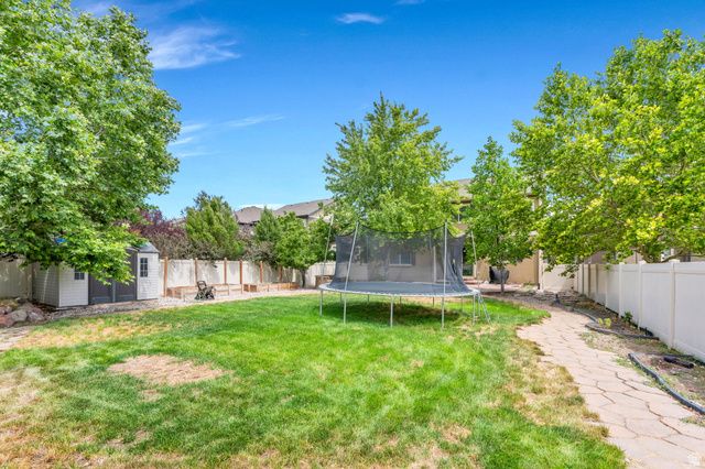 13162 S BRICKSHIRE LN, Herriman, UT 84096