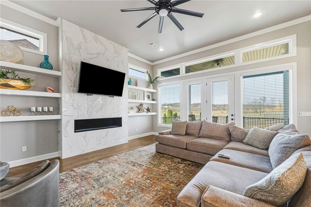 4711 S Inglewood Road, Rogers, AR 72758