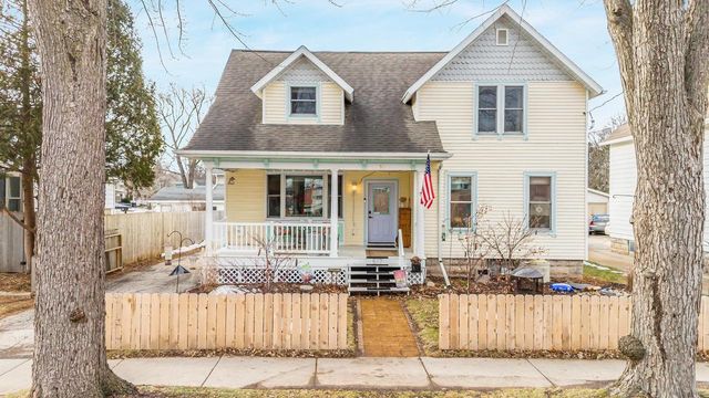 517 S LOCUST STREET, Appleton, WI 54914