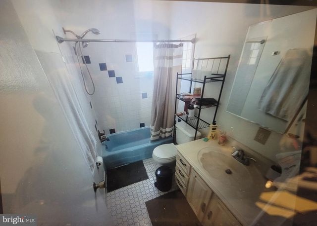 13201 BEAVER TER, Rockville, MD 20853