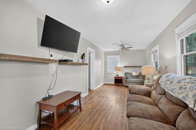 1670 Sager Avenue, Waterloo, IA 50701