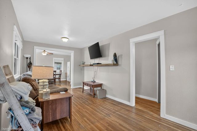 1670 Sager Avenue, Waterloo, IA 50701