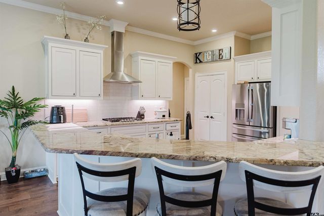 222 Sunnys Halo Blvd, Bullard, TX 75757