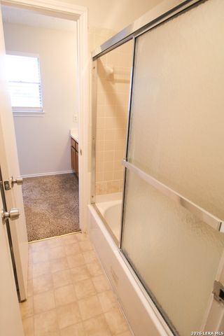 945 Schertz Pkwy, Schertz, TX 78154
