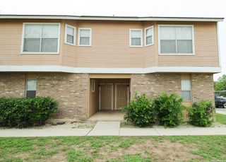 945 Schertz Pkwy, Schertz, TX 78154