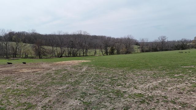 4710 State Route A, Macomb, MO 65702