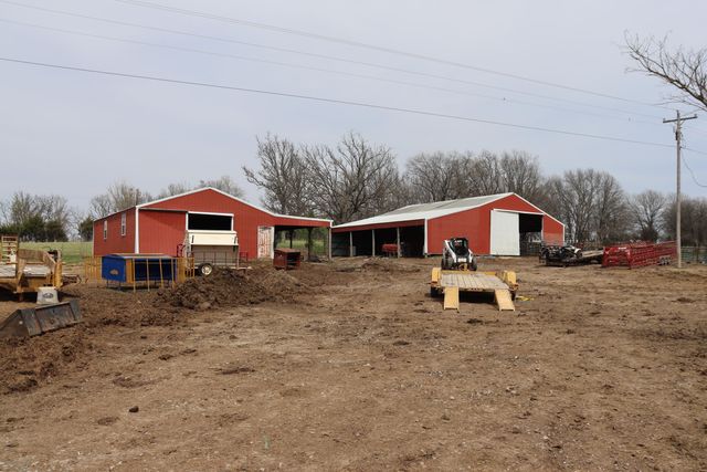 4710 State Route A, Macomb, MO 65702