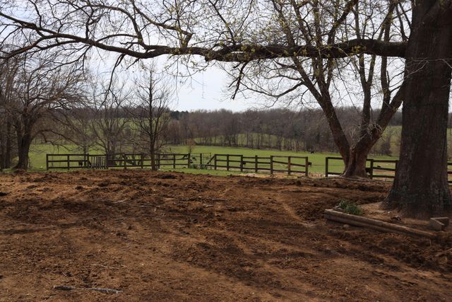 4710 State Route A, Macomb, MO 65702