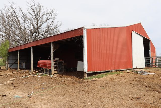 4710 State Route A, Macomb, MO 65702