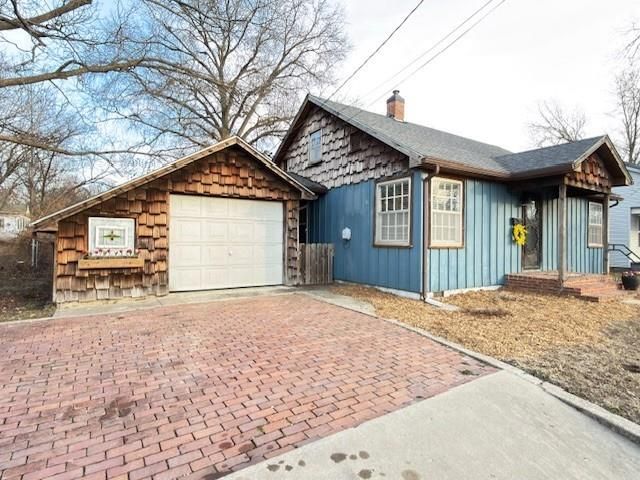 824 N Ash Street, Nevada, MO 64772