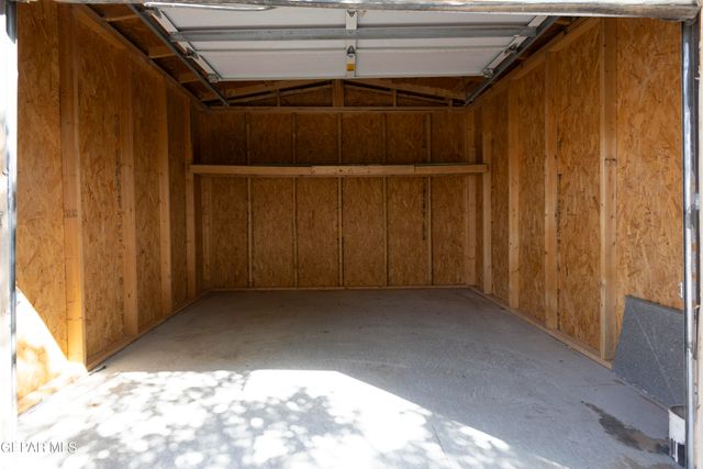 1008 KINGSWREATH Place, El Paso, TX 79907