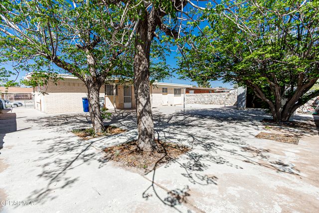 1008 KINGSWREATH Place, El Paso, TX 79907