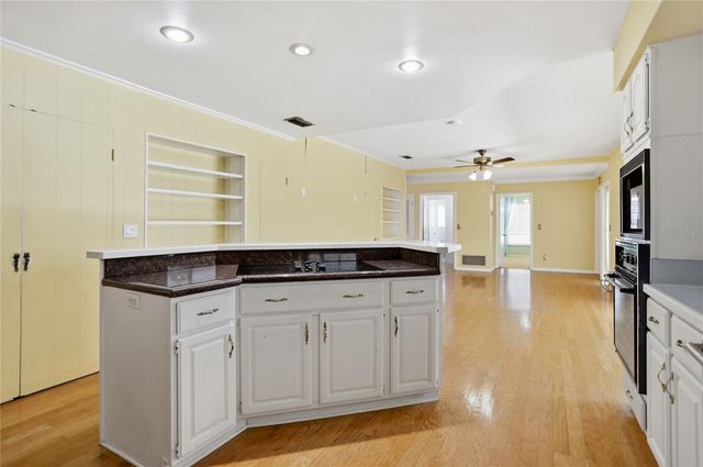 570 DOMMERICH DRIVE, Maitland, FL 32751