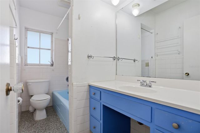 570 DOMMERICH DRIVE, Maitland, FL 32751