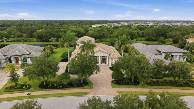 3360 FOUNDERS CLUB DRIVE, Sarasota, FL 34240