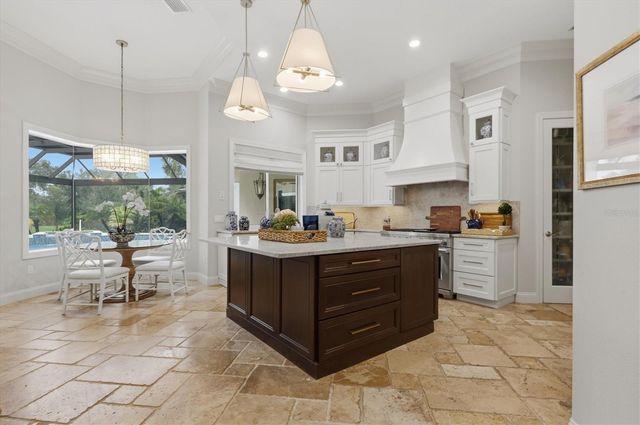 3360 FOUNDERS CLUB DRIVE, Sarasota, FL 34240