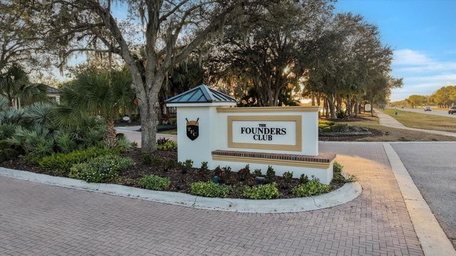 3360 FOUNDERS CLUB DRIVE, Sarasota, FL 34240